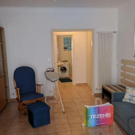 1045 Boulevard Napoleon Iii * فيليوفرُنش سور مير