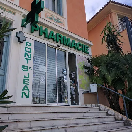 1045 Boulevard Napoleon Iii *