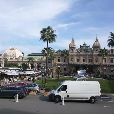 شقة 1045 Boulevard Napoleon Iii فيليوفرُنش سور مير